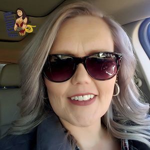 Meet your Posher, Haley